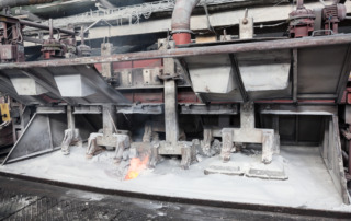 Smelter,Bath,Is,On,Electrolysis,Workshop,In,An,Aluminum,Plant