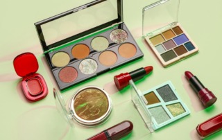 FDA Draft Guidance Cosmetics; FD&C Act; FD&C ACT REGISTRATION; Modernization of Cosmetics Regulation Act of 2022; MoCRA; FDA cosmetic product listing; FDA cosmetic facility listing