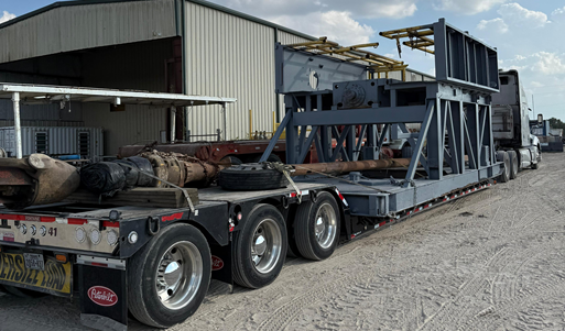 oil and gas drilling equipment breakbulk transport, oil and gas logistics, breakbulk shipping, breakbulk cargo, drilling equipment export, drilling rig transport, project cargo logistics, heavy lift cargo, oversized cargo shipping, oil and gas project cargo, Houston breakbulk shipping, Freeport Texas port logistics, drilling rig components shipping, oil and gas equipment export, international drilling logistics, heavy lift breakbulk cargo